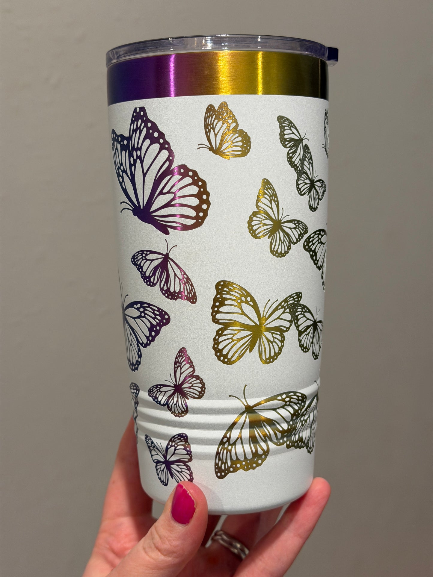 Butterfly Tumbler – 20 oz with Slider Lid